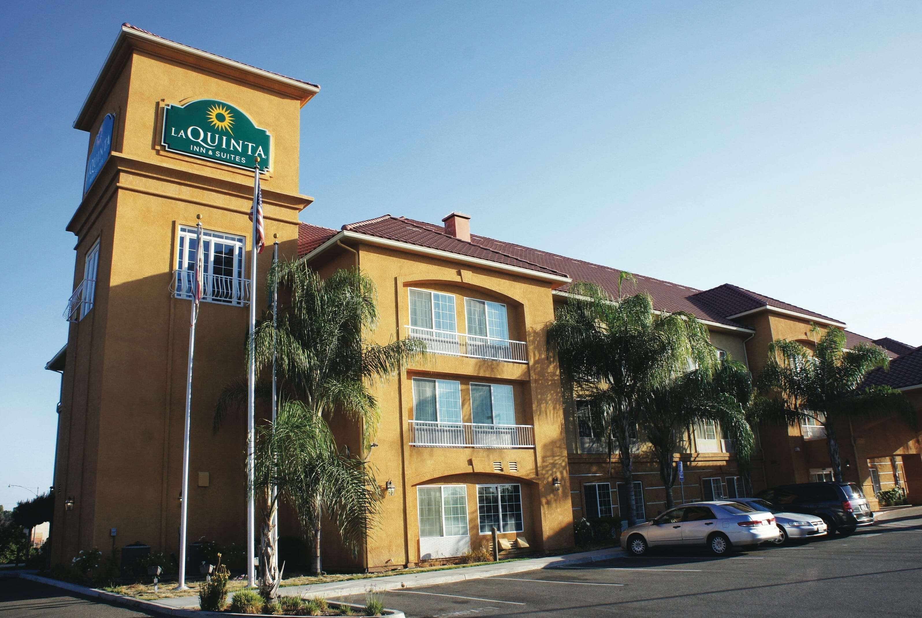 Hotel La Quinta By Wyndham Fowler Extérieur photo